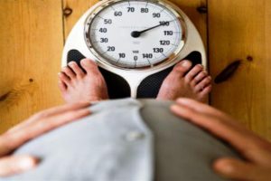 أسباب زيادة الوزن في رمضان